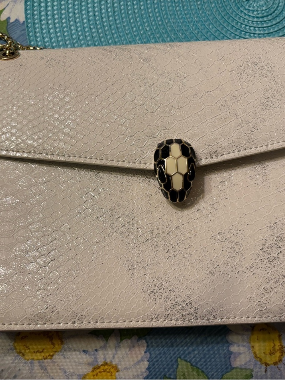 Bulgari Ivory Textured Leather Crossbody Bag with Gold Logo - Picture 2 of 6